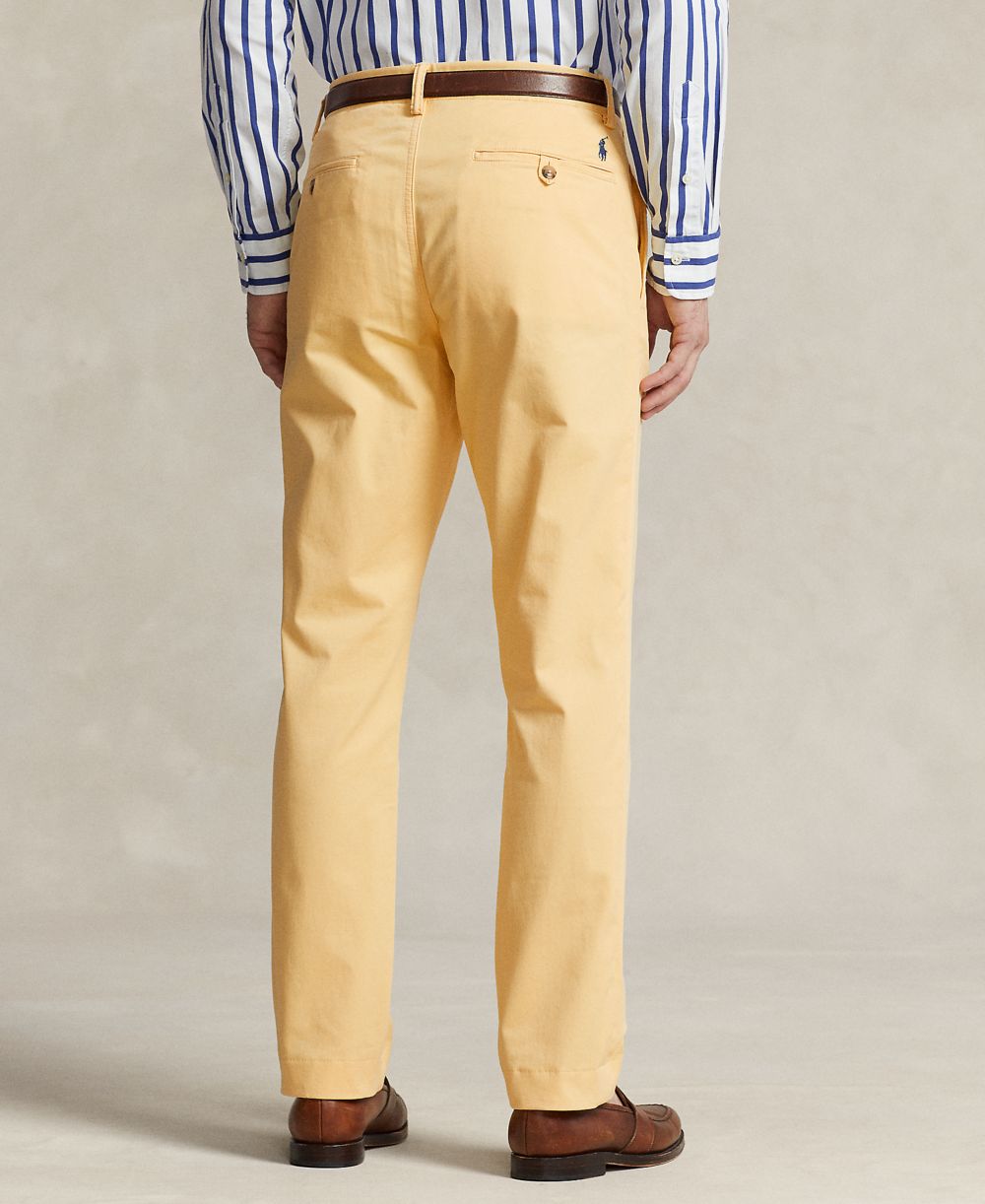 Men's Straight-Fit Washed Stretch Chino Pants