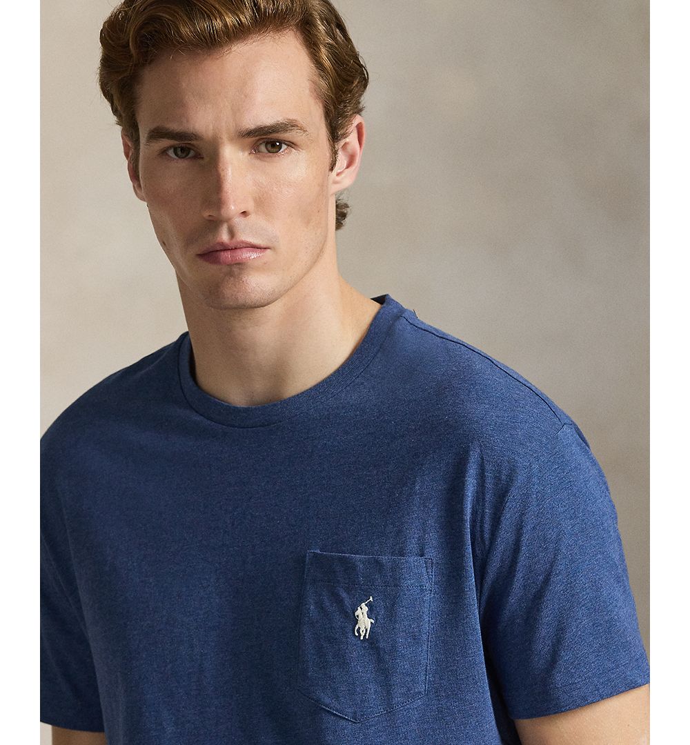 Men's Classic-Fit Crewneck Pocket T-Shirt