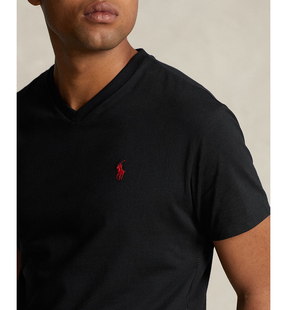 Men's Classic-Fit V-Neck T-Shirt