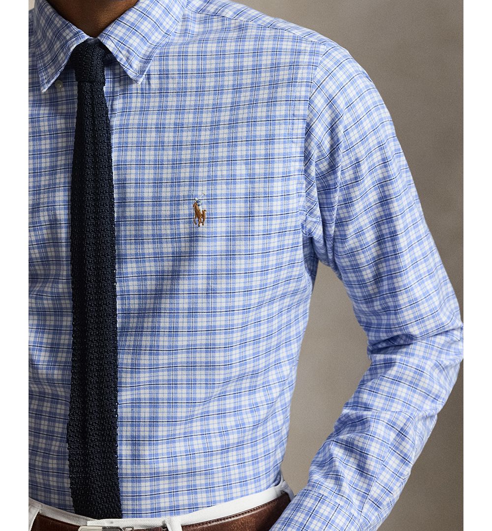 Men's Classic-Fit Performance Oxford Shirt