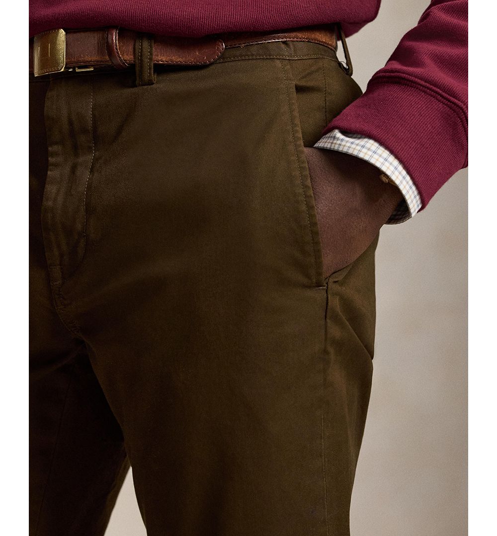 Men's Straight-Fit Stretch Chino Pants