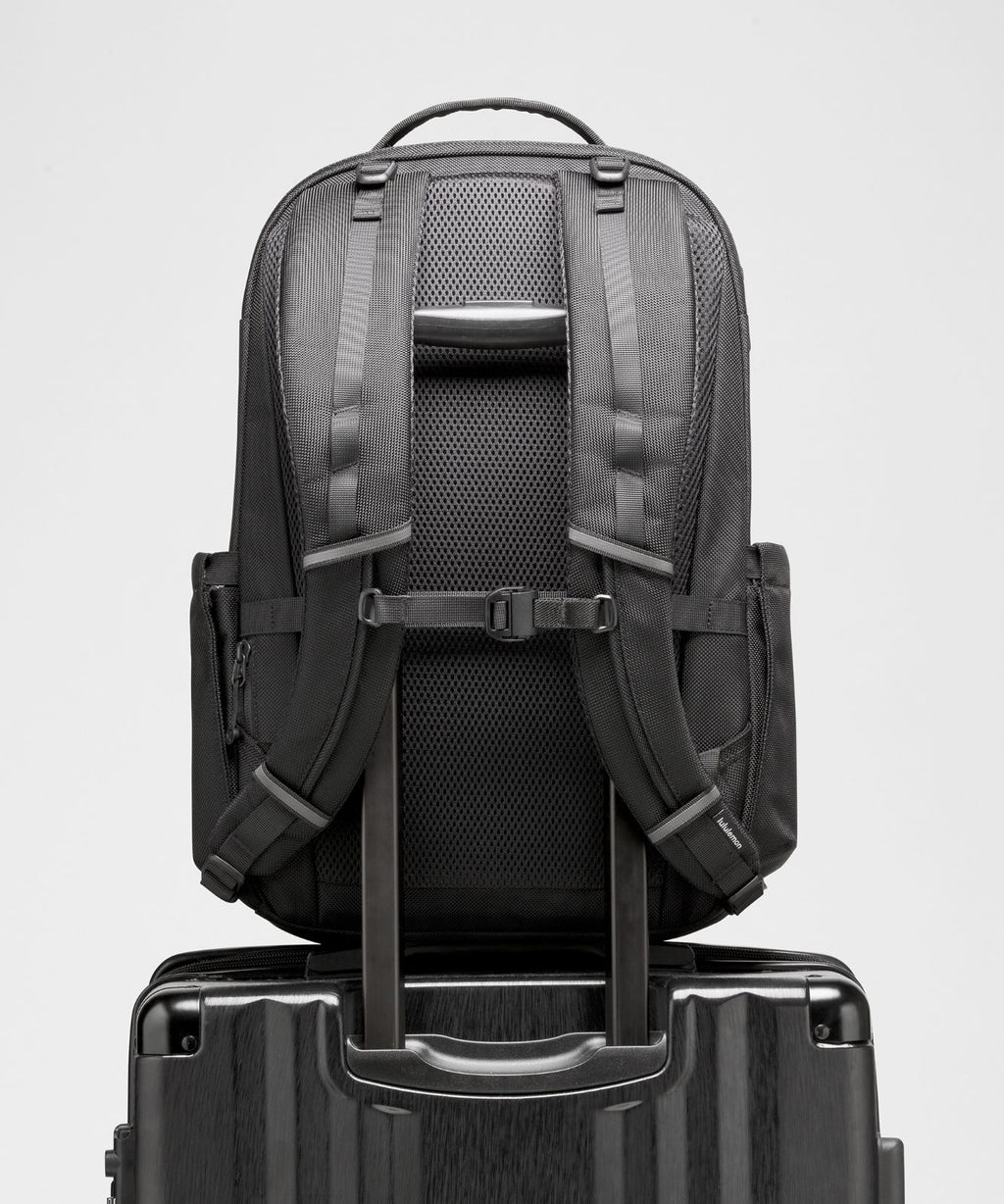 Cruiser Backpack 26L *Updated Black/Graphite Grey