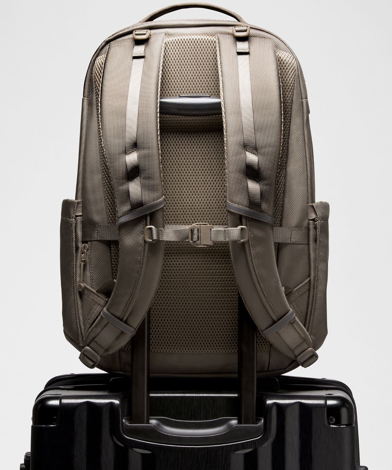 Cruiser Backpack 26L *Updated Nomad/Wacky Khaki