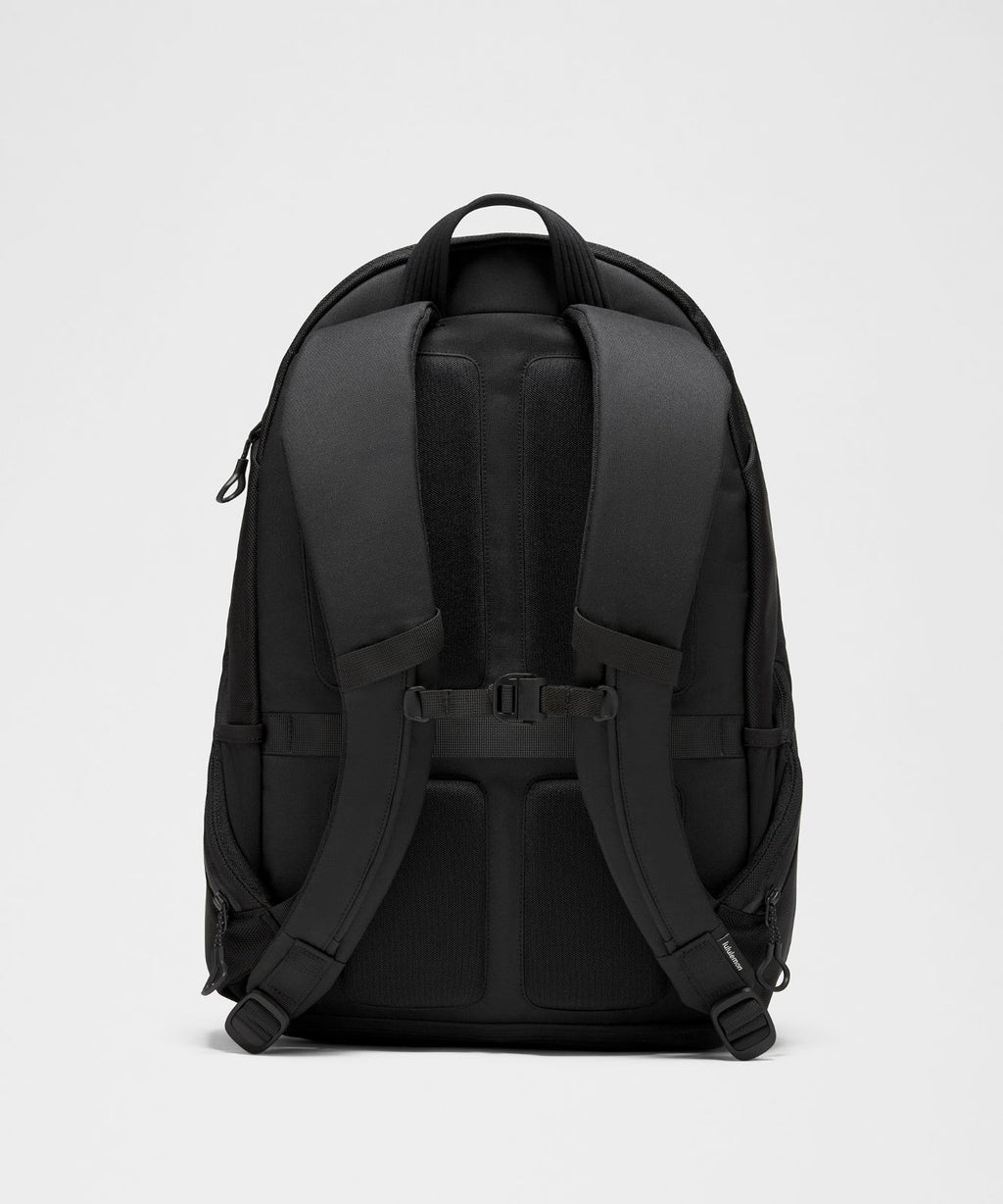 Daily Dispatch Backpack 28L Black