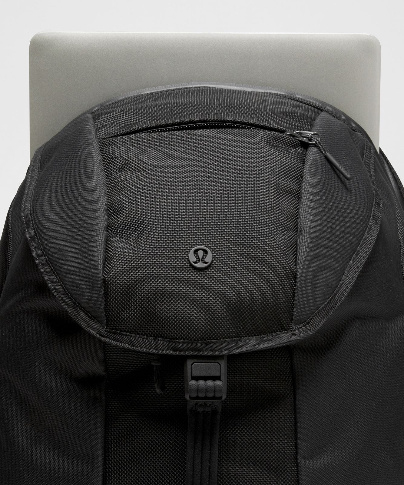 Daily Dispatch Backpack 28L Black