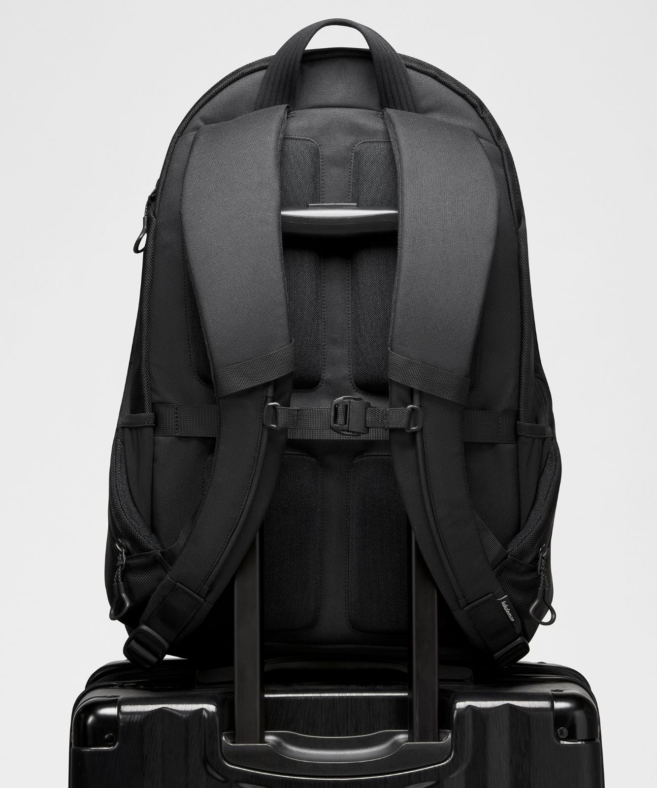 Daily Dispatch Backpack 28L Black