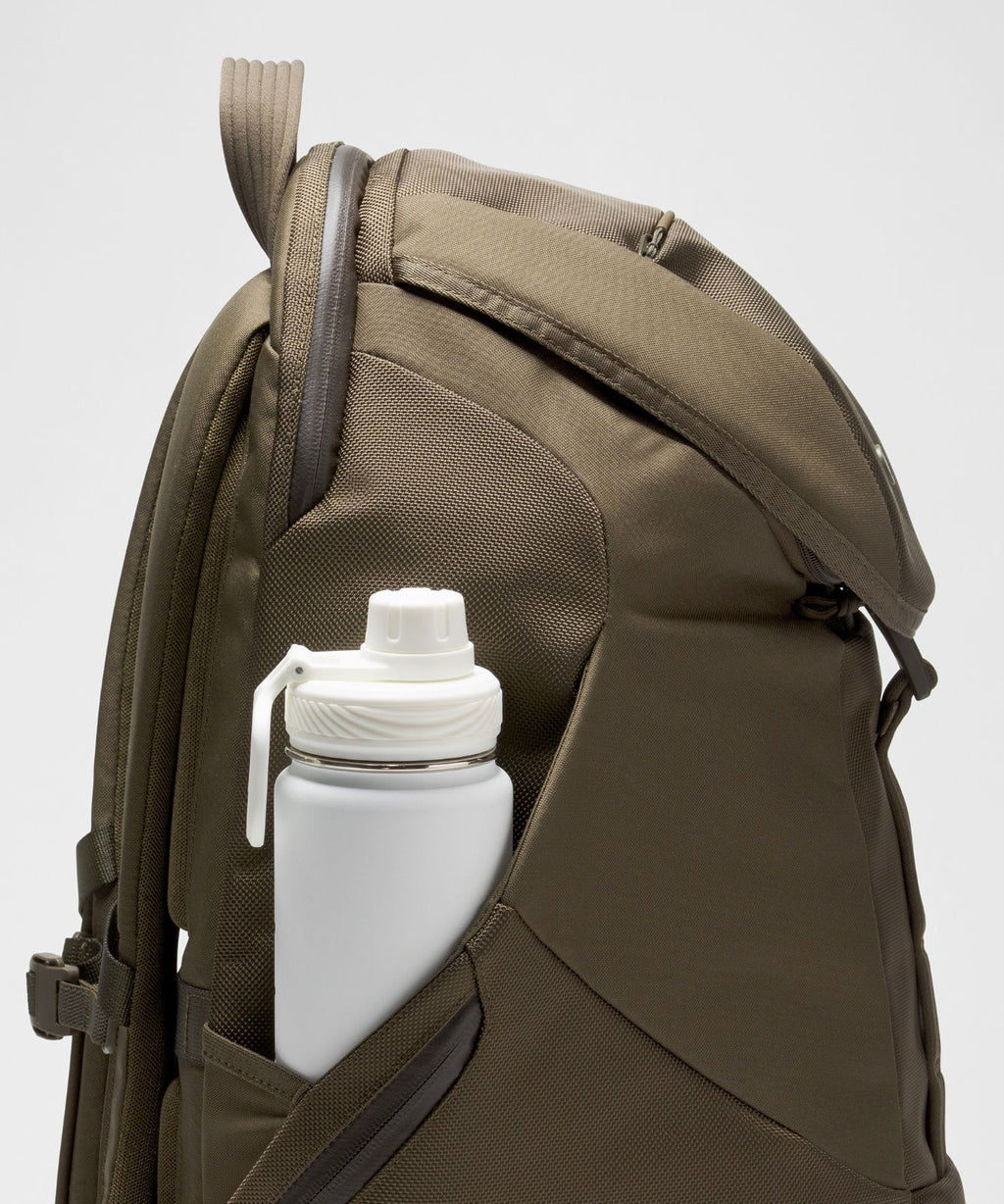 Daily Dispatch Backpack 28L Olive Brown