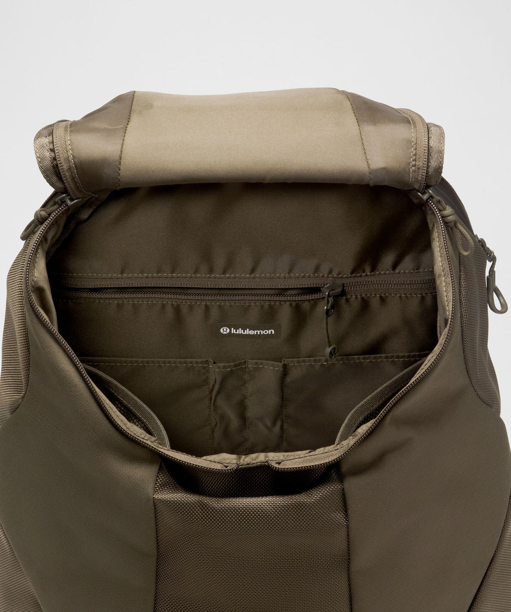 Daily Dispatch Backpack 28L Olive Brown