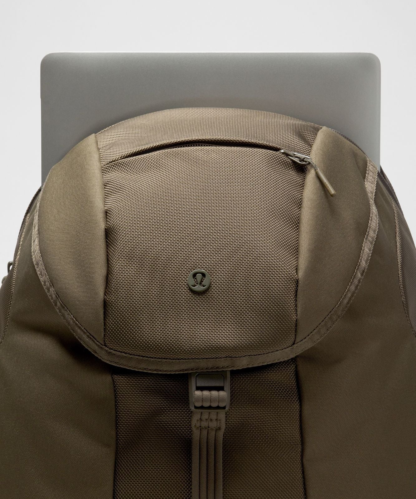 Daily Dispatch Backpack 28L Olive Brown