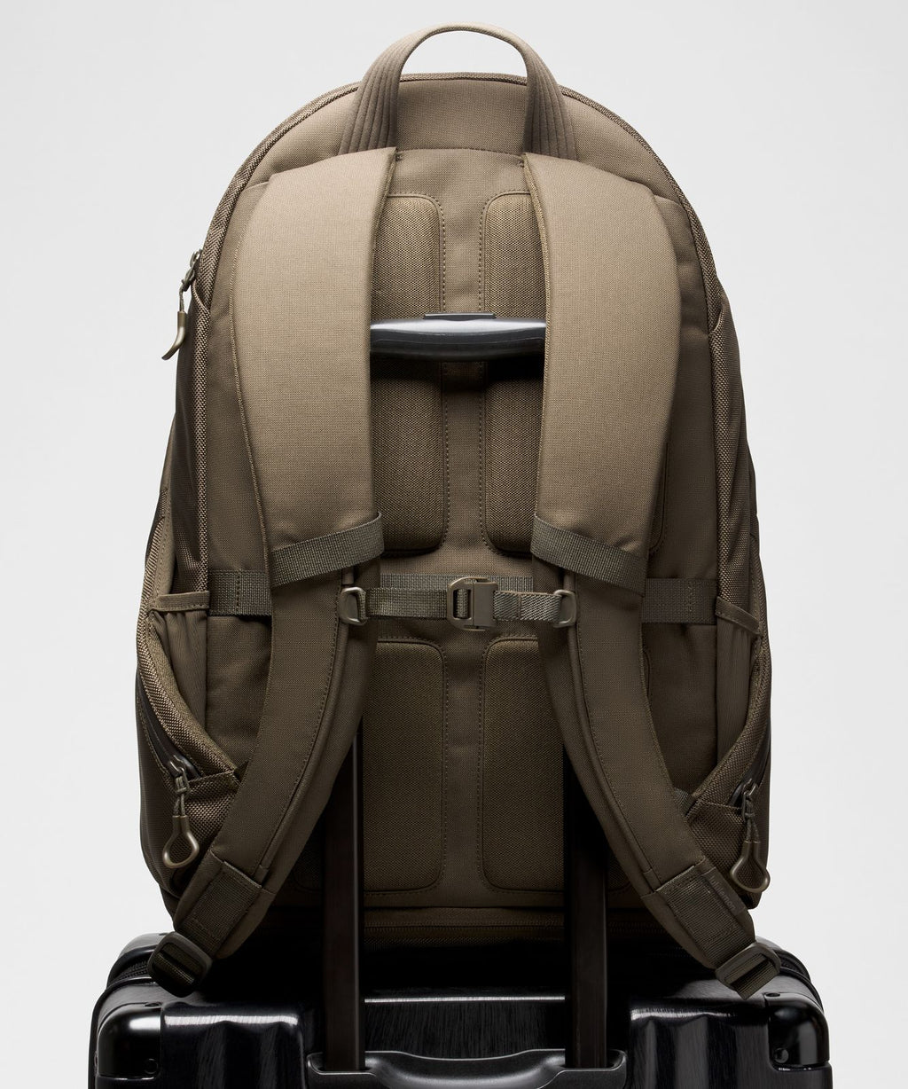 Daily Dispatch Backpack 28L Olive Brown