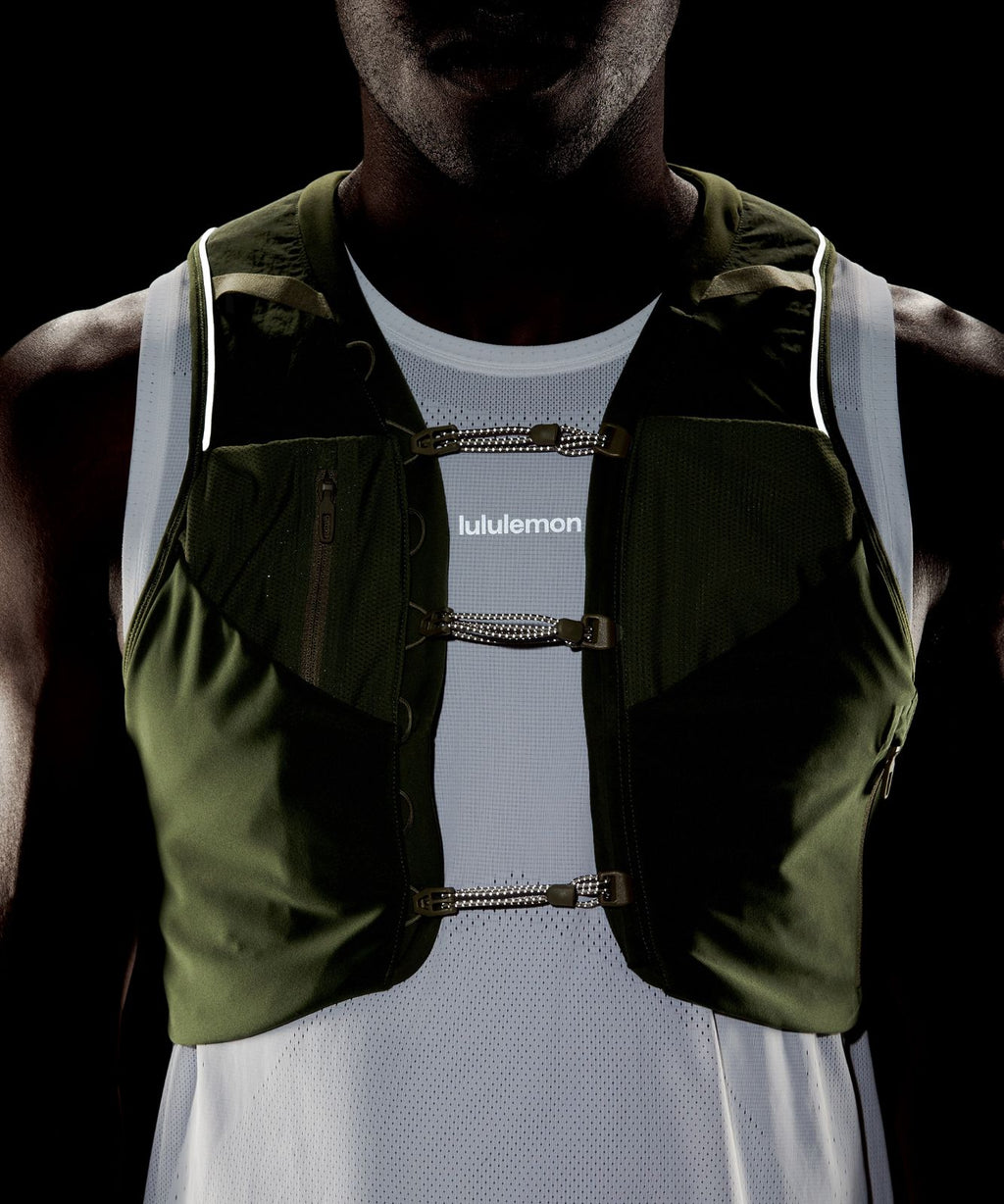 Men's Fast and Free Trail Running Vest Sassy Sage/Cypress Forest