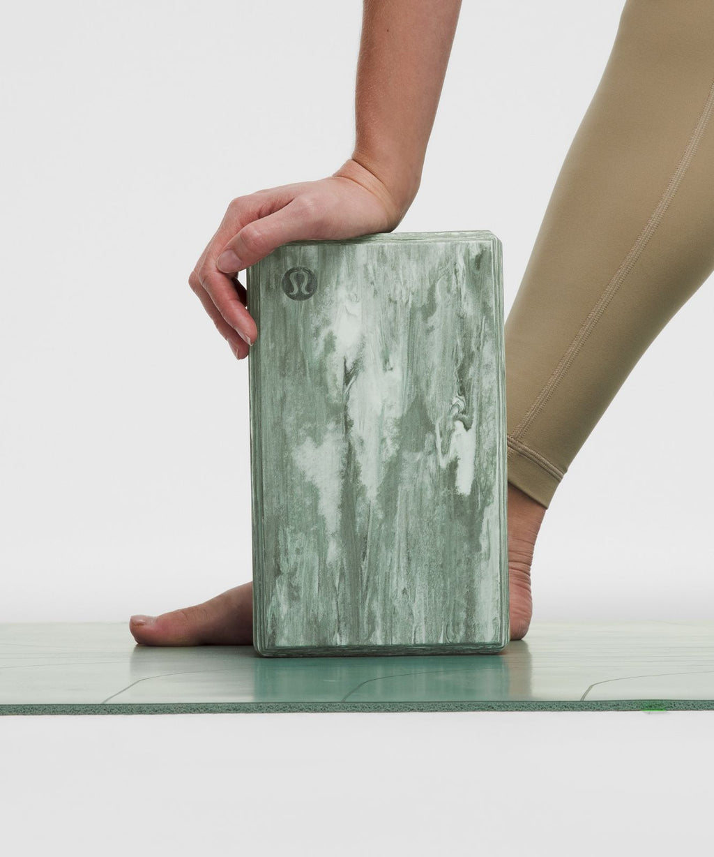 Lift and Lengthen Yoga Block Crater Blue/Mint Breeze/Dark Forest