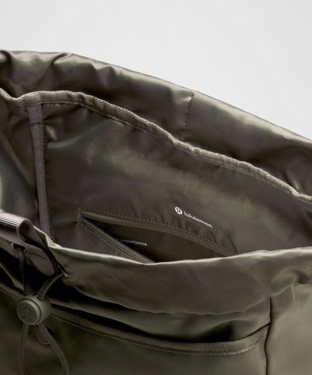 Wunderlust Backpack 25L Army Green/Gunmetal