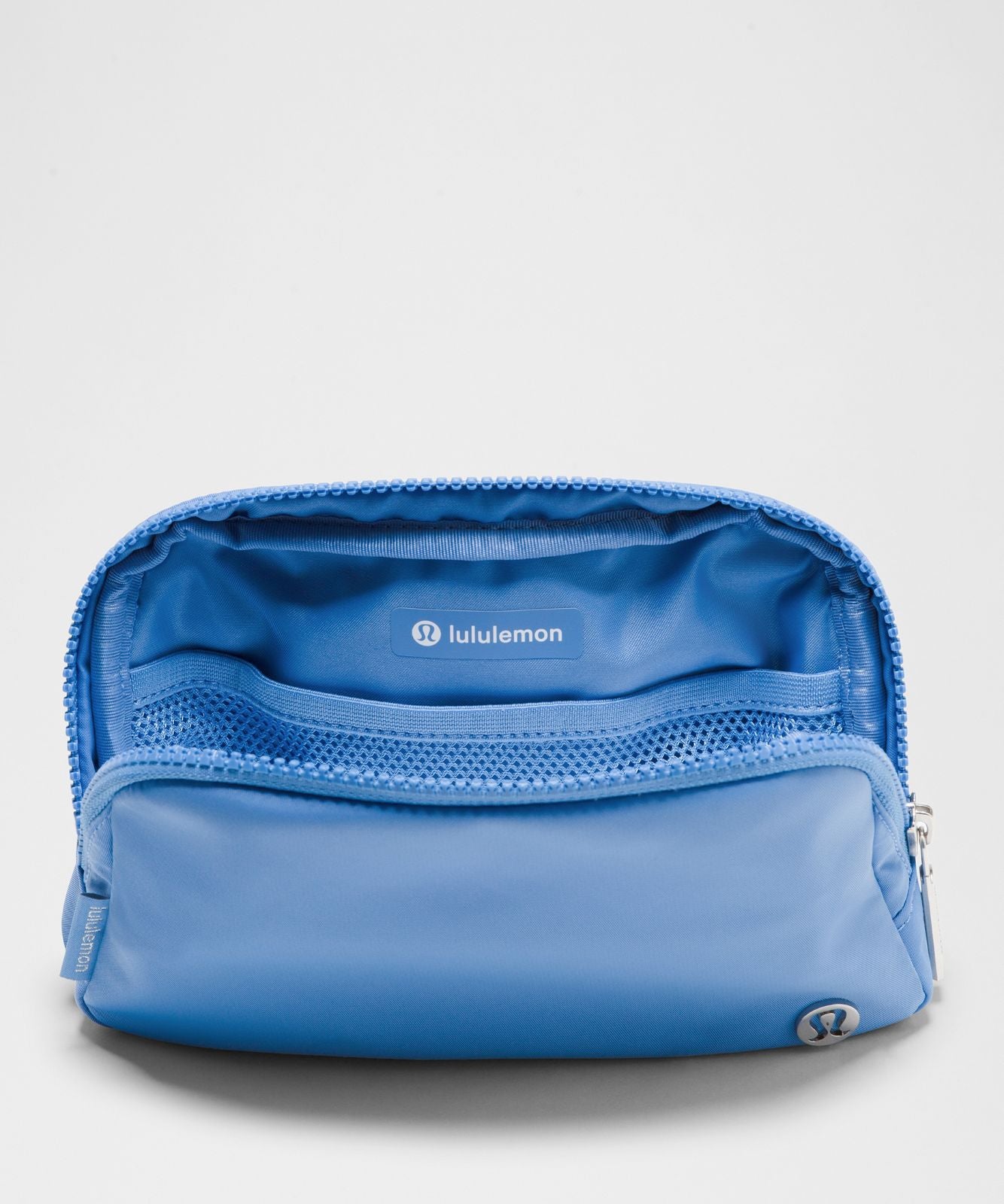 Everywhere Belt Bag 1L Pool Party