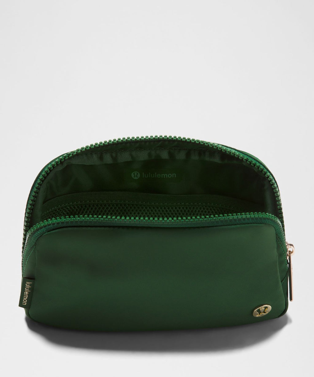 Everywhere Belt Bag 1L Ivy Grove/Gold
