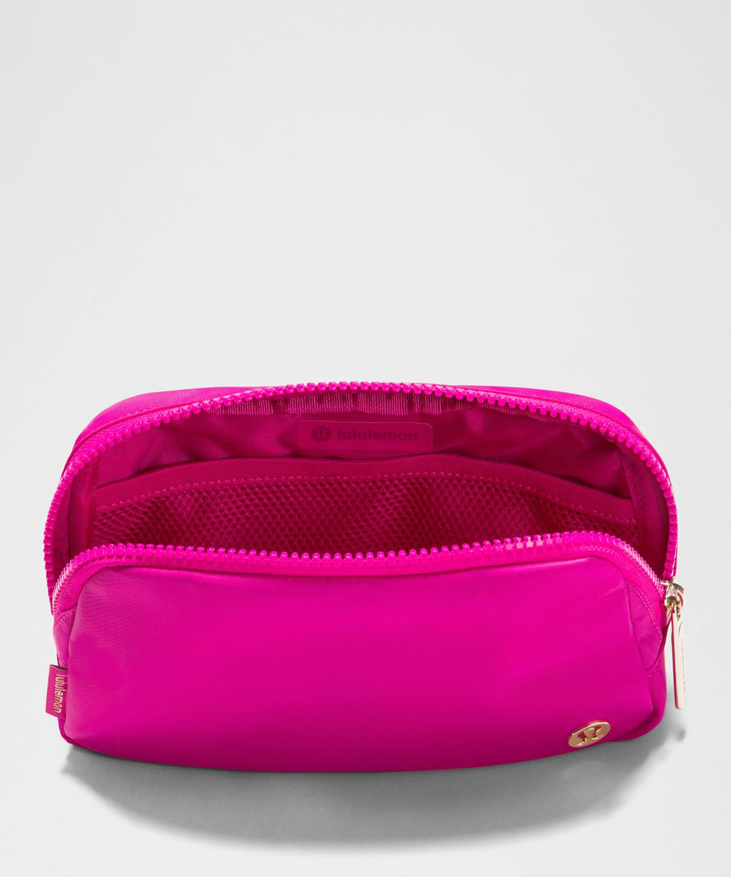 Everywhere Belt Bag 1L Pink Flare/Gold
