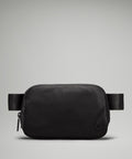 Everywhere Belt Bag 1L Black/Black