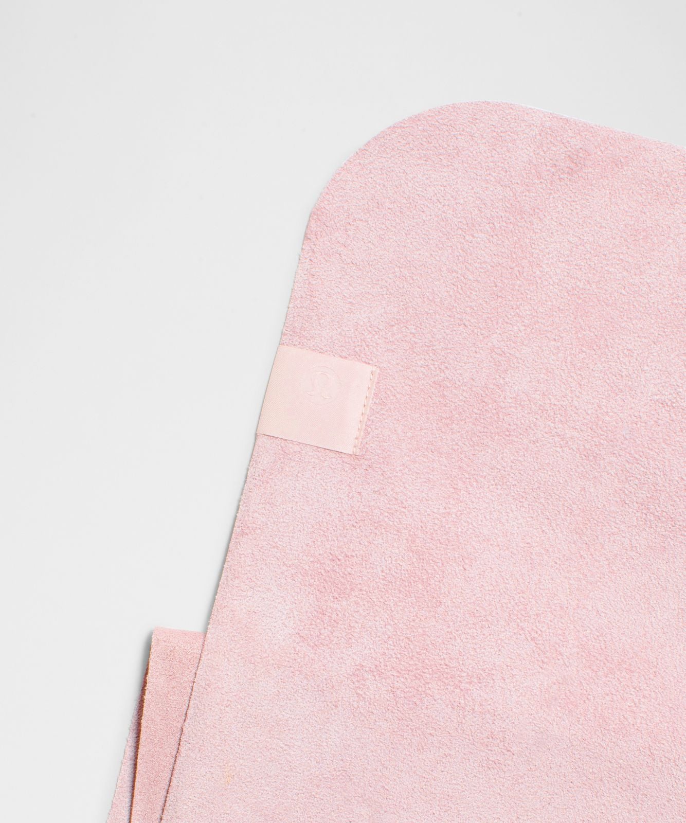 The Towel Porcelain Pink