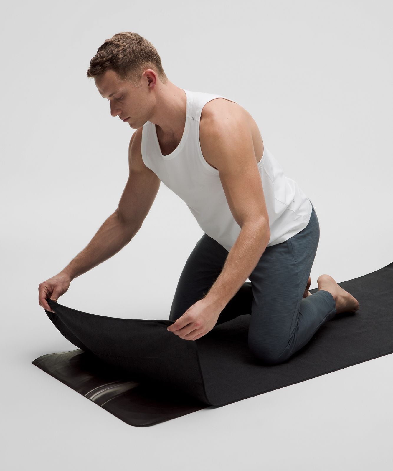 Yoga Mat Towel with Grip Black