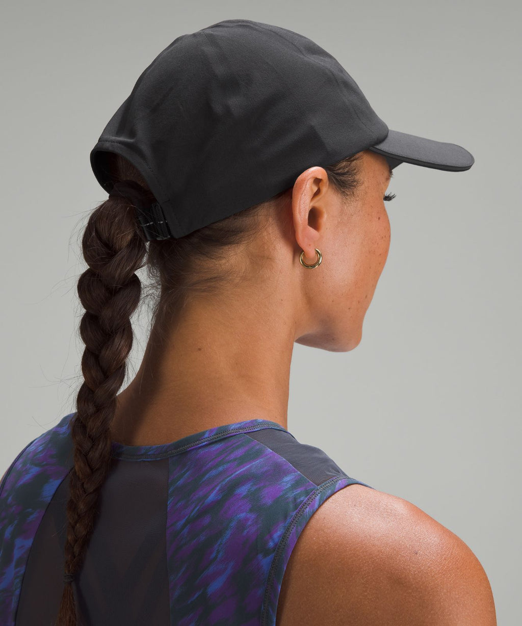 Fast and Free Running Hat Black
