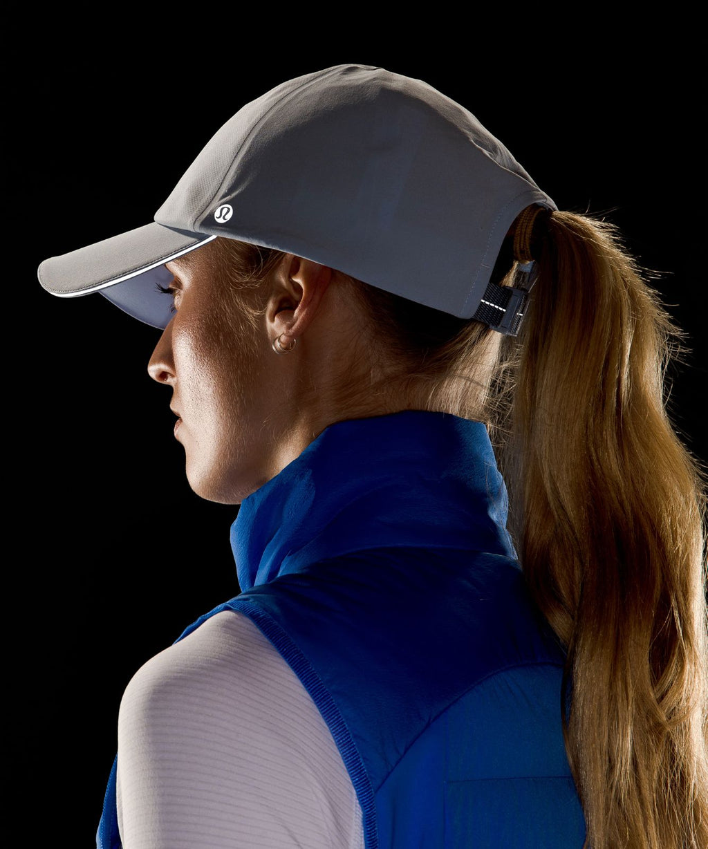 Fast and Free Running Hat Blue Linen