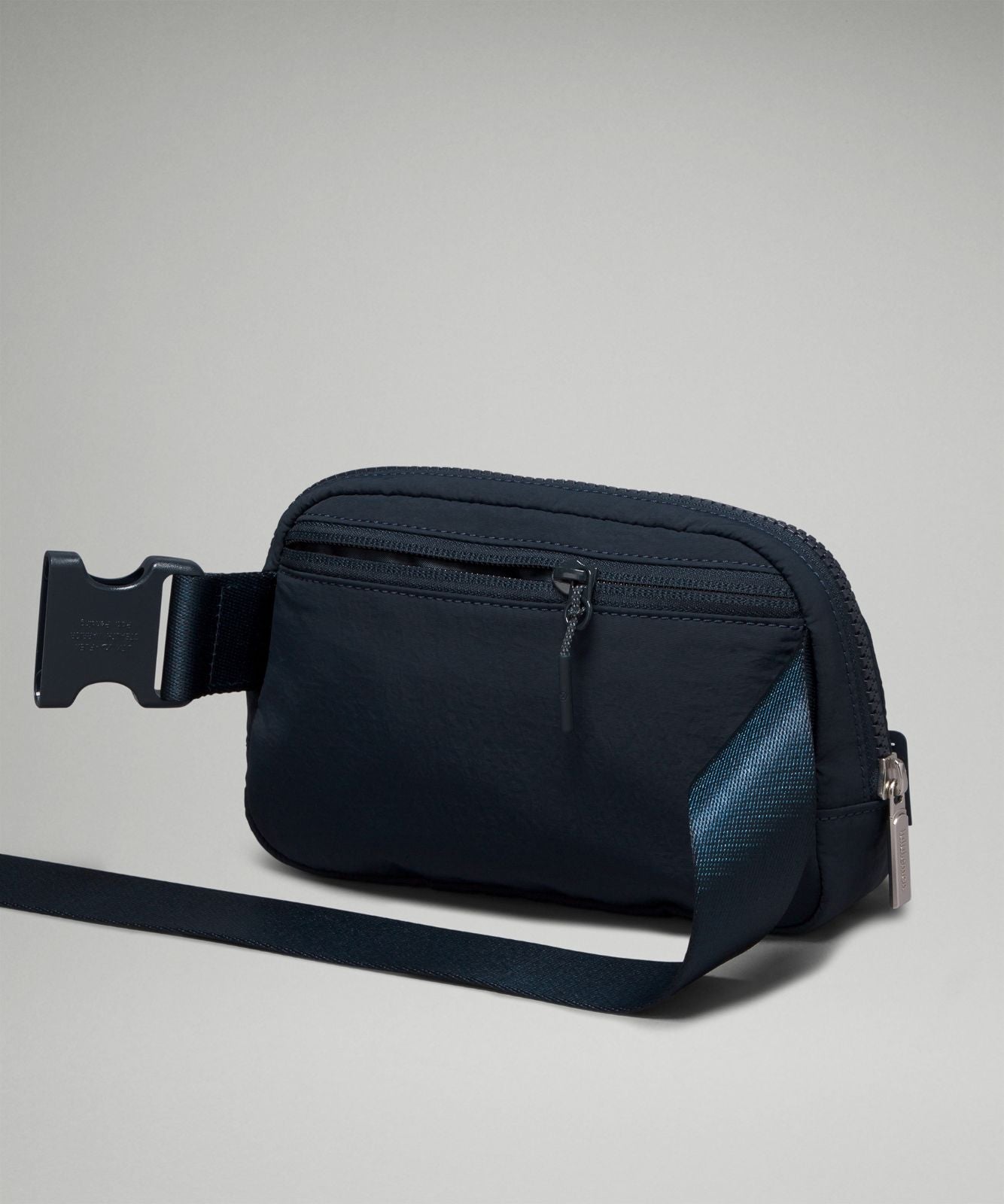Everywhere Belt Bag 1L True Navy