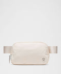 Everywhere Belt Bag 1L Light Ivory/Silver