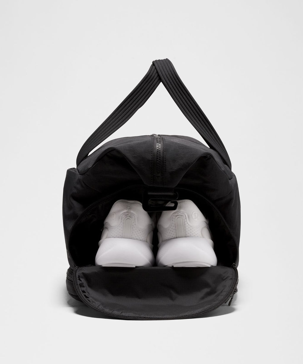 3-in-1 Gym Duffle Bag 30L Black/Traverse Grey