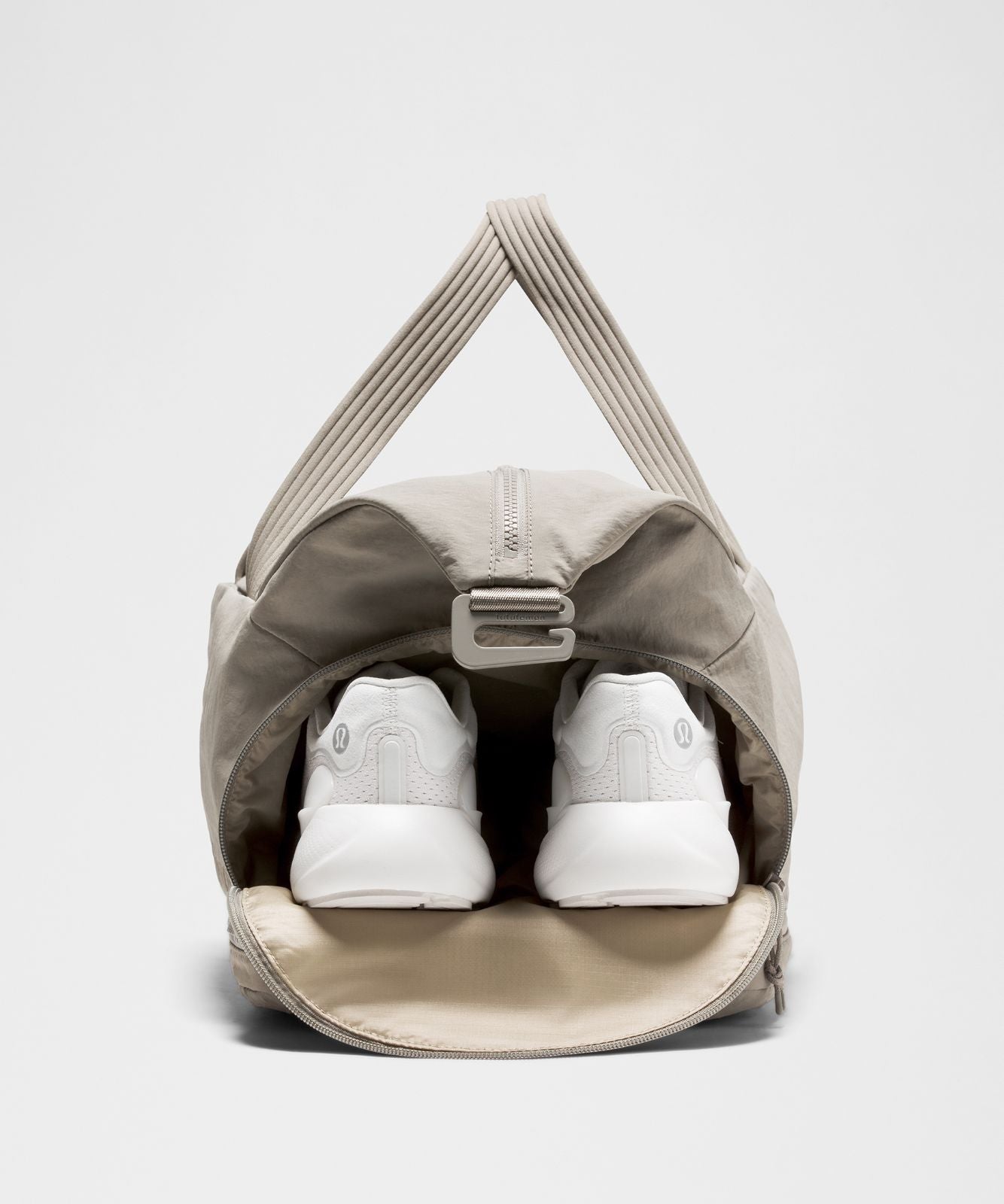 3-in-1 Gym Duffle Bag 30L Warm Ash Grey/Sheer Oak