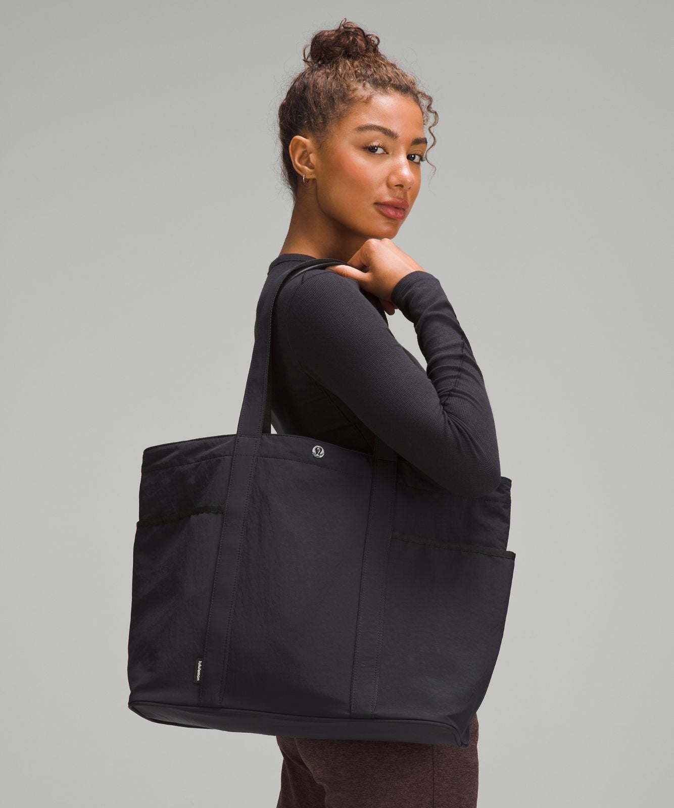 Daily Multi-Pocket Tote Bag 20L Black