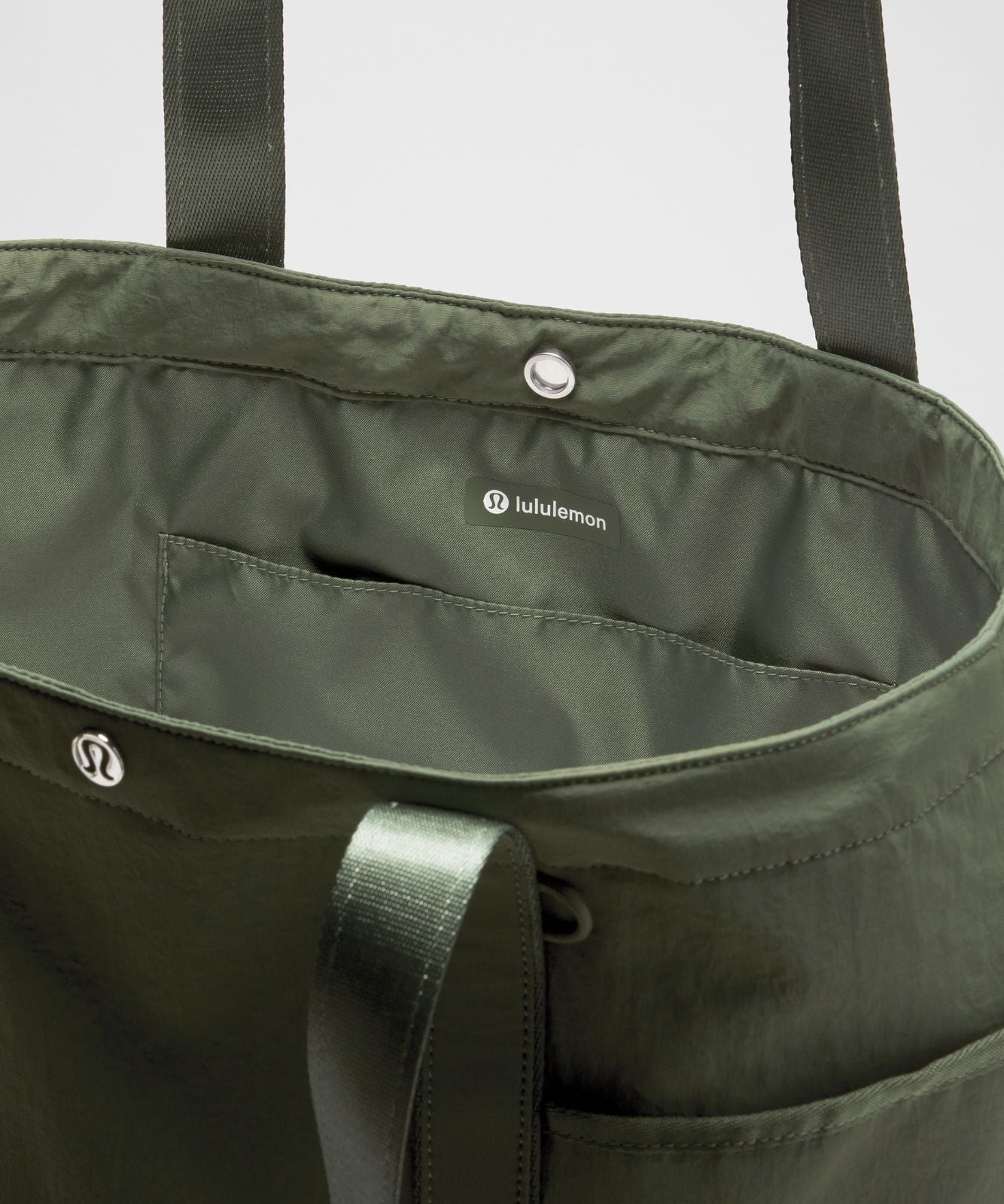 Daily Multi-Pocket Tote Bag 20L Sassy Sage