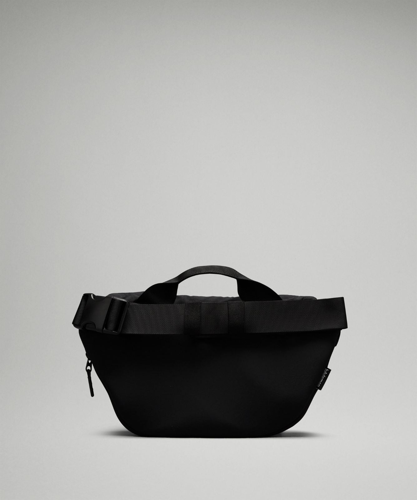 Curved Crossbody Bag 3L Black