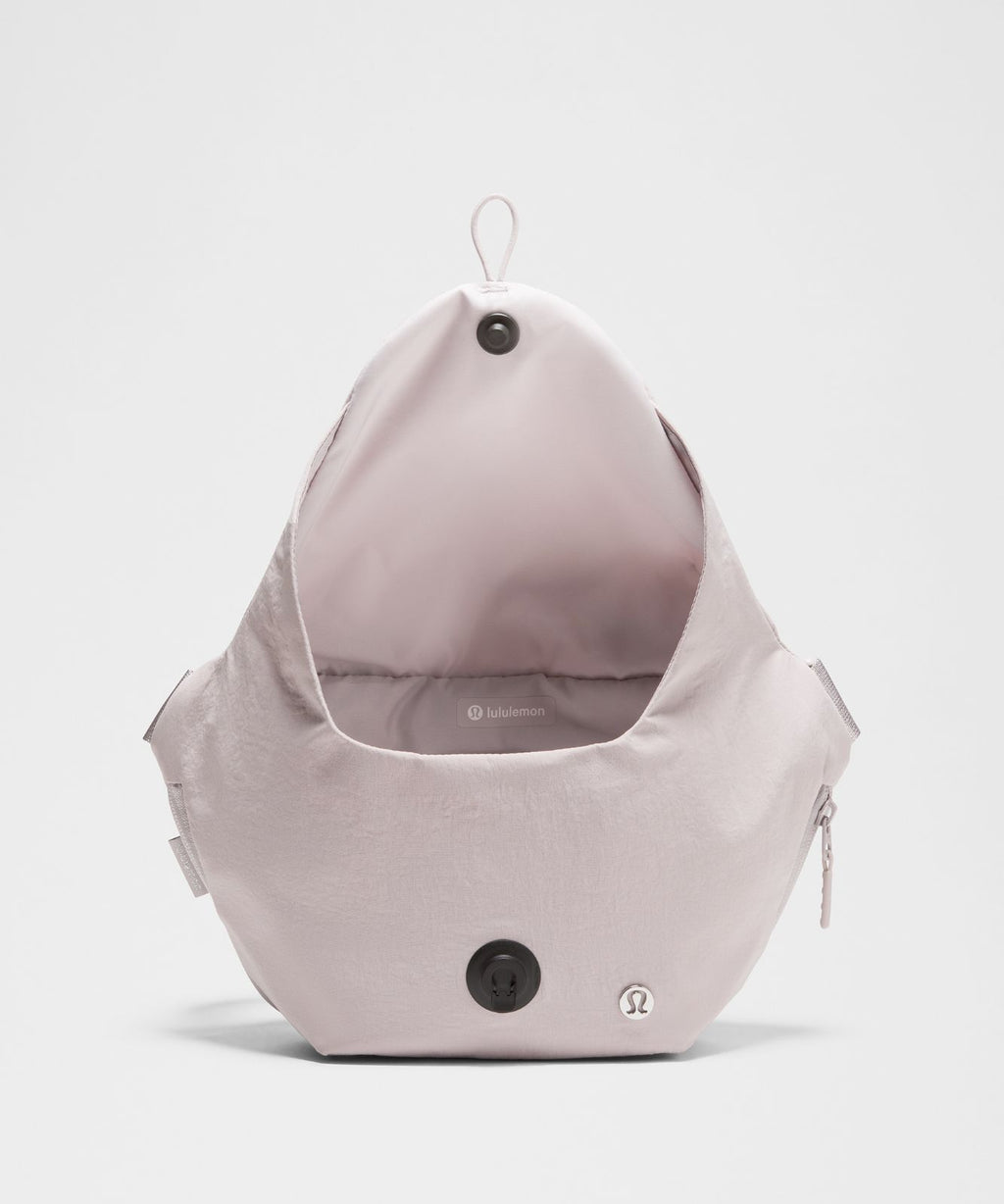 Curved Crossbody Bag 3L Icy Taupe