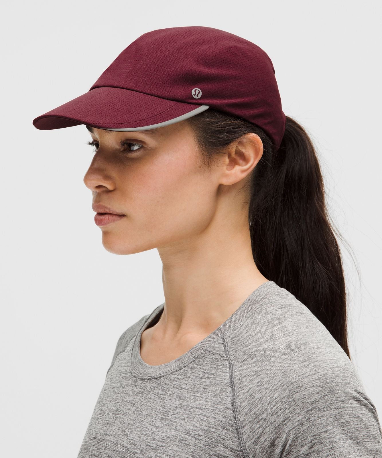 Fast and Free Running Hat *WovenAir Burgundy Bay