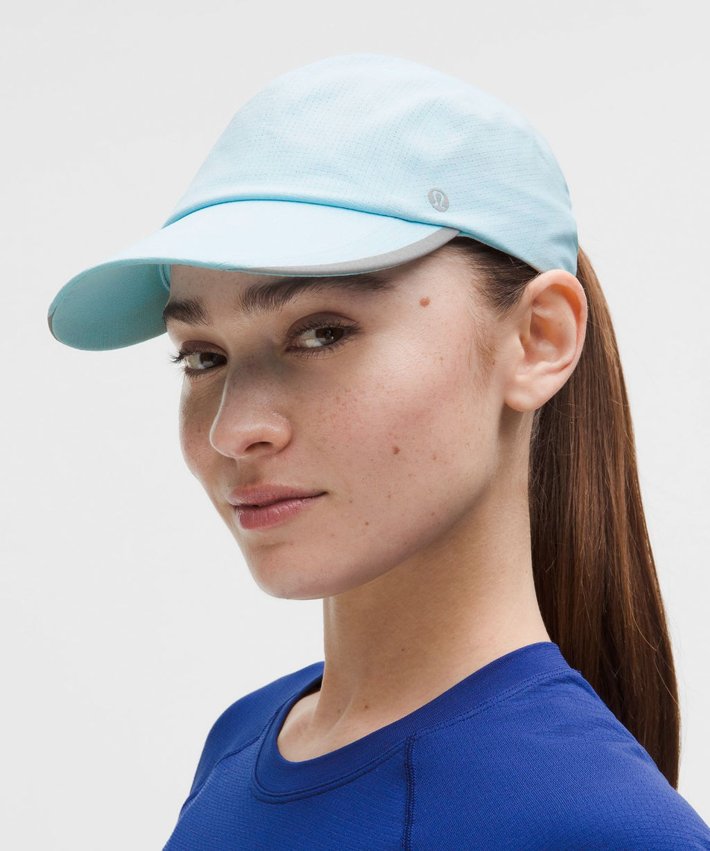 Fast and Free Running Hat *WovenAir Foam Cloud