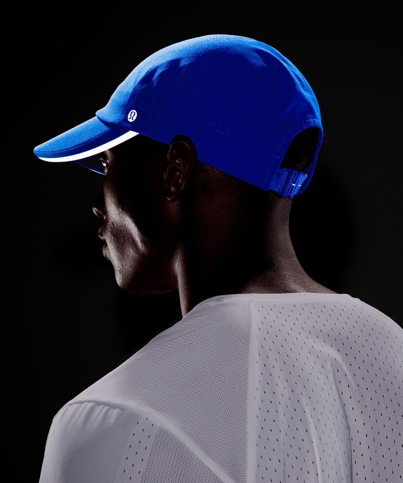 Fast and Free Running Hat *WovenAir Beach Ball Blue