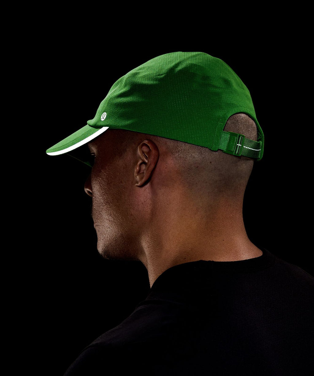 Fast and Free Running Hat *WovenAir Chameleon
