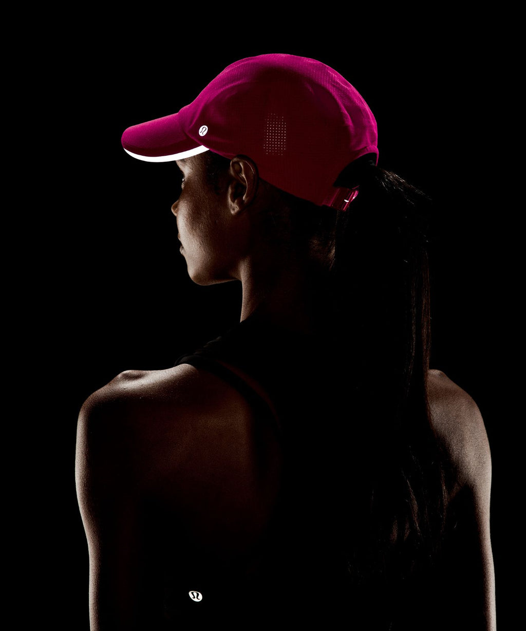 Fast and Free Running Hat *WovenAir Pink Flare