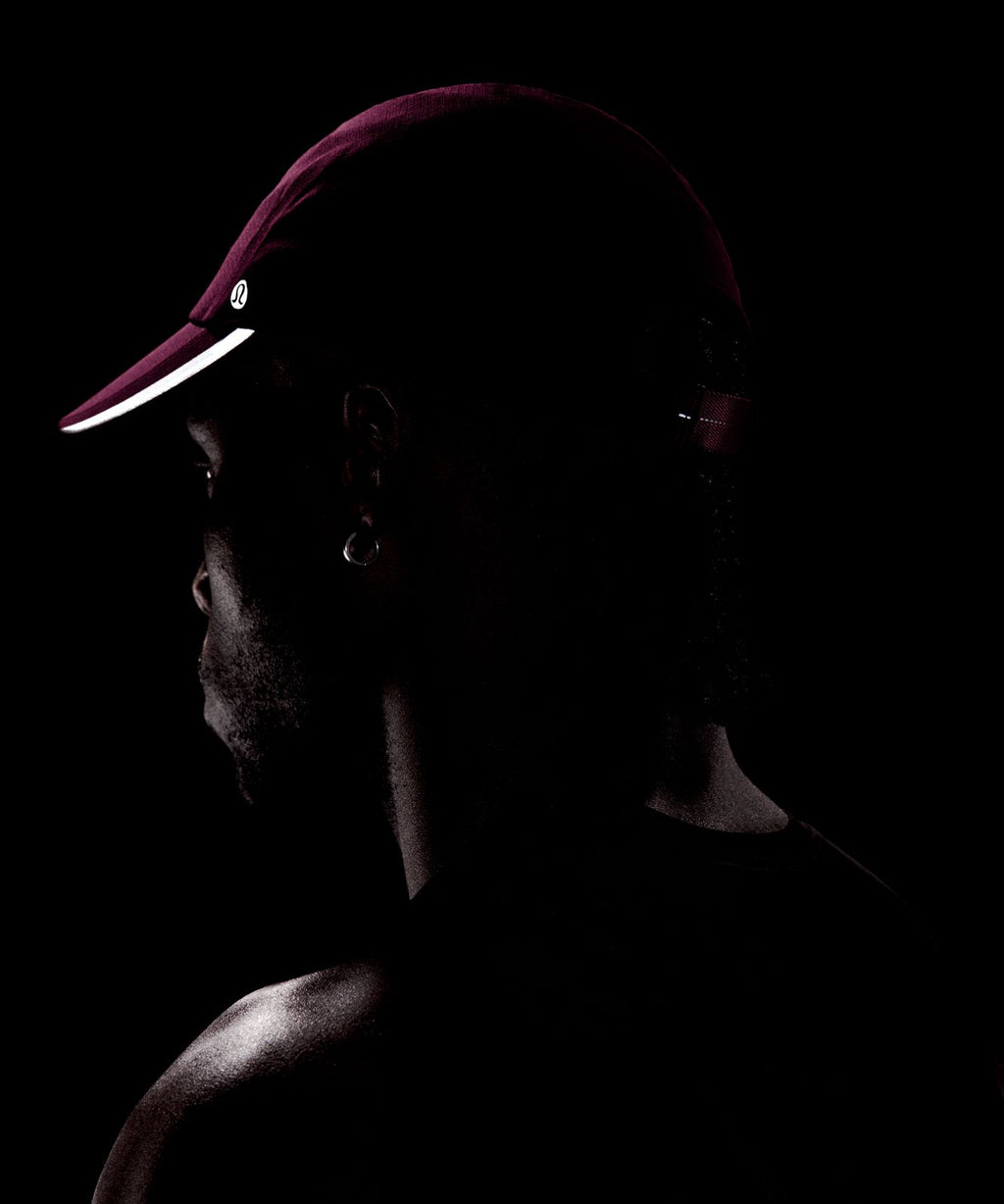 Fast and Free Running Hat *WovenAir Raspberry Rave