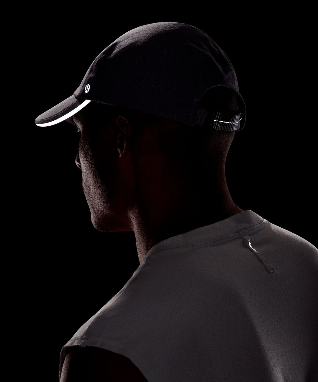 Fast and Free Running Hat *WovenAir Silver Sleet