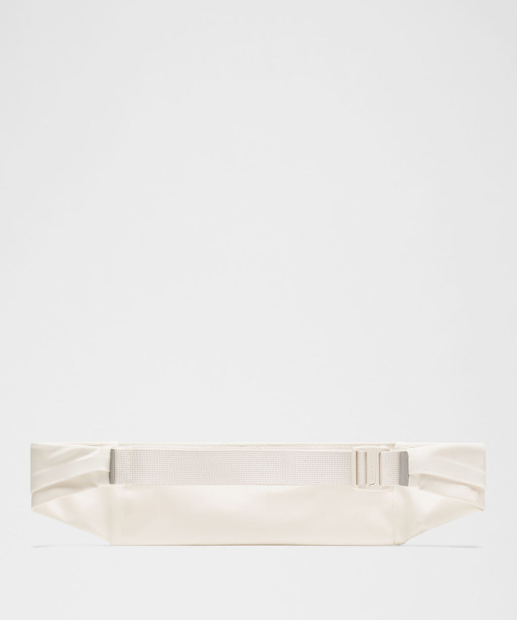 Fast and Free Running Belt Light Ivory