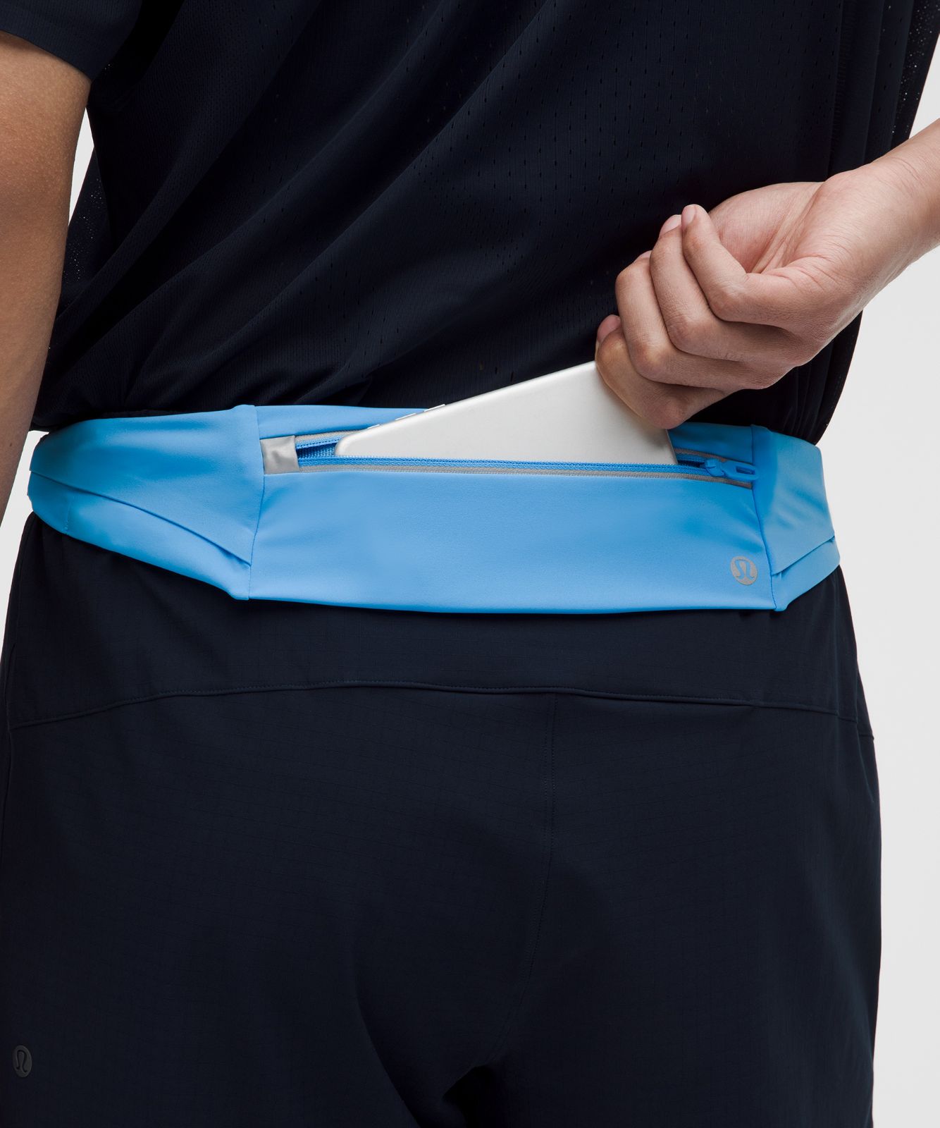 Fast and Free Running Belt Ocean Wave
