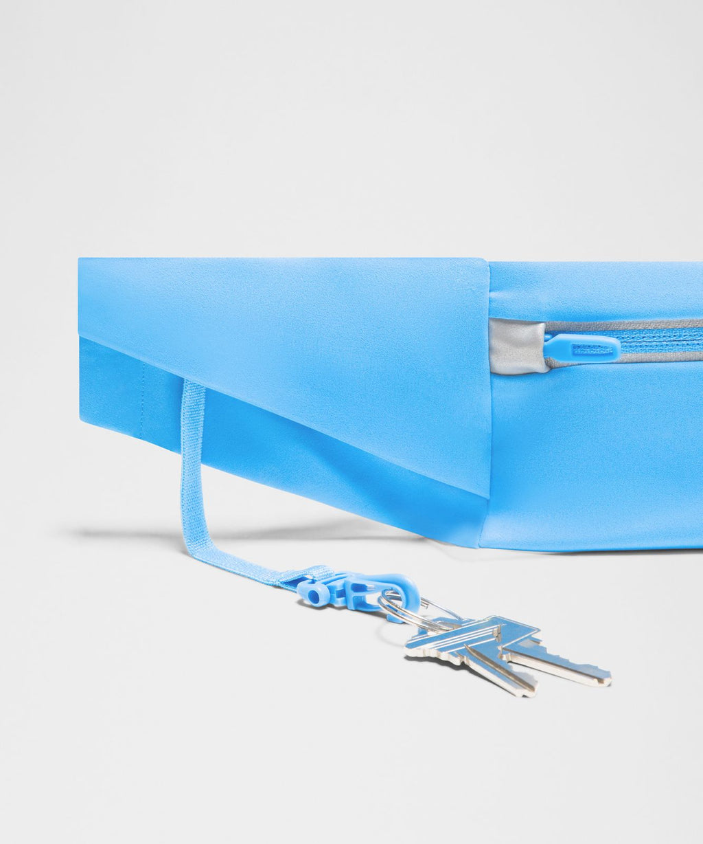 Fast and Free Running Belt Ocean Wave