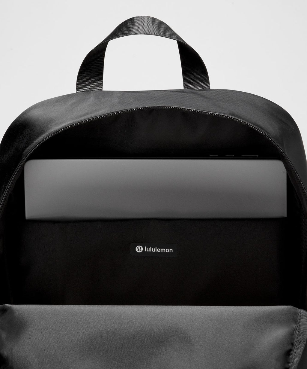Everywhere Backpack 22L Black