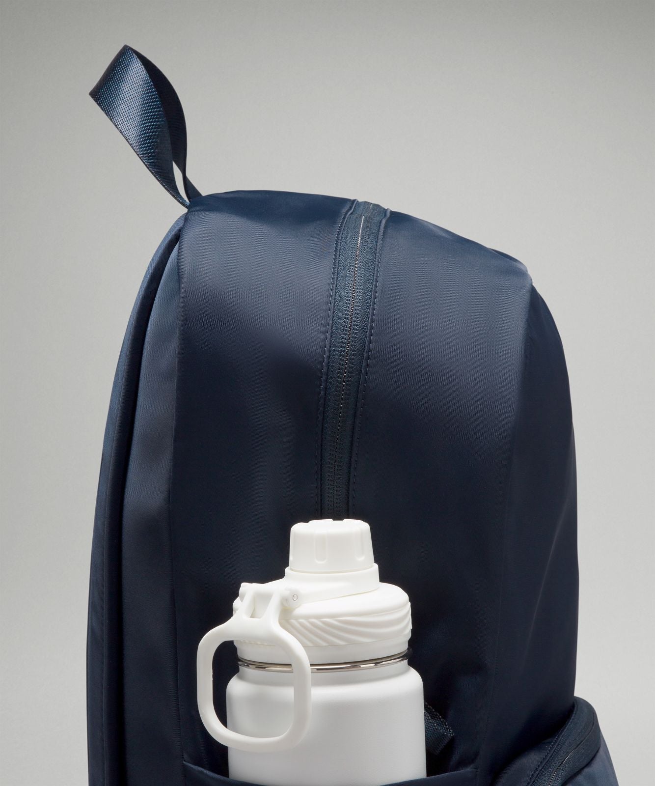 Everywhere Backpack 22L True Navy