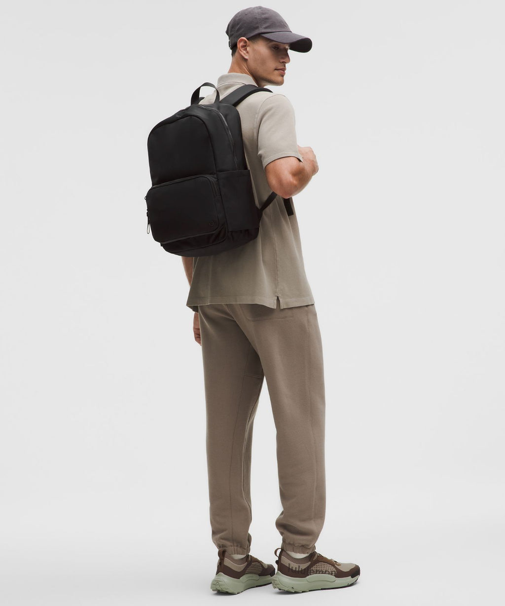 Everywhere Backpack 22L Black/Sheer Oak