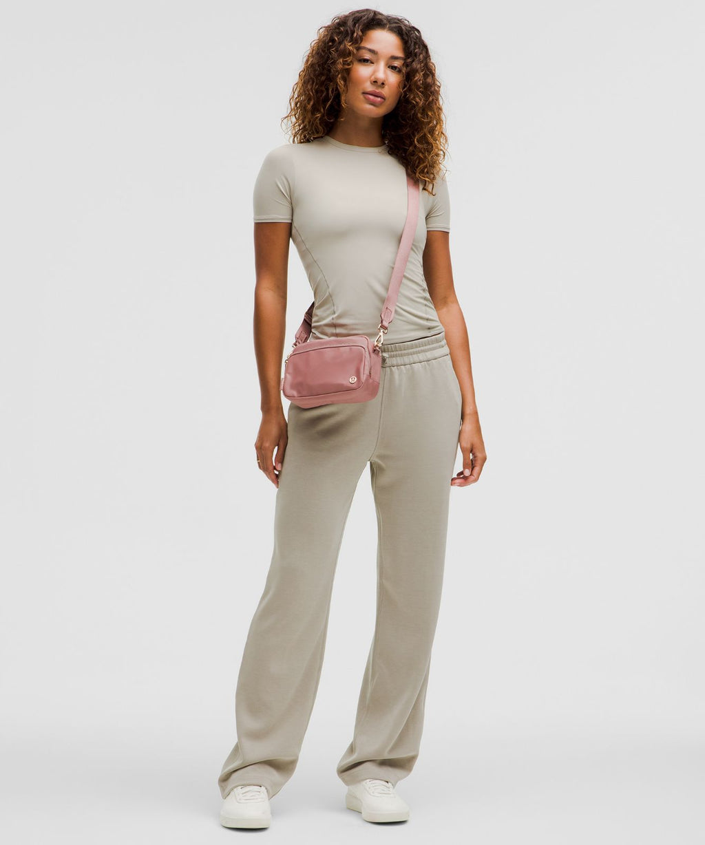 Everywhere Crossbody Bag 2L *Metal Hardware Spiced Chai/Rose Gold