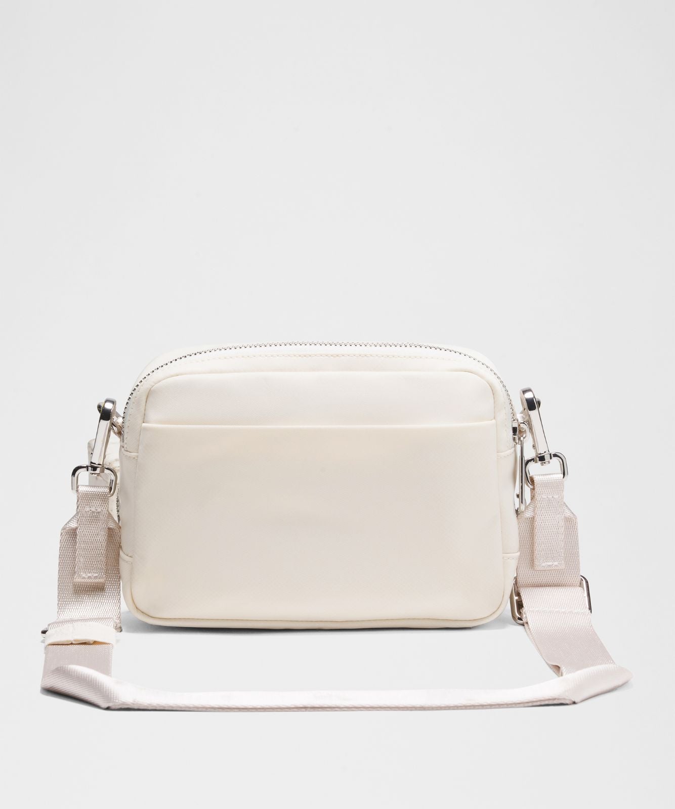Everywhere Crossbody Bag 2L *Metal Hardware Light Ivory/Silver
