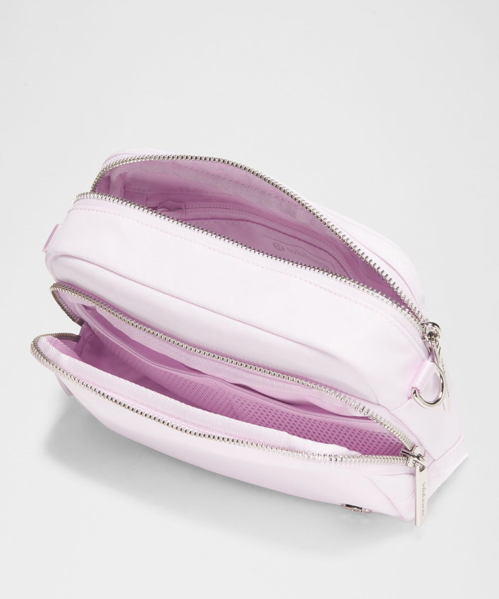 Everywhere Crossbody Bag 2L *Metal Hardware Pink Organza/Silver