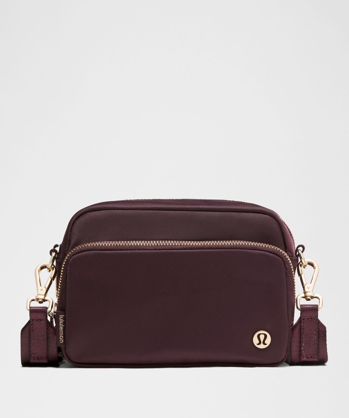 Everywhere Crossbody Bag 2L *Metal Hardware Black Plum/Gold